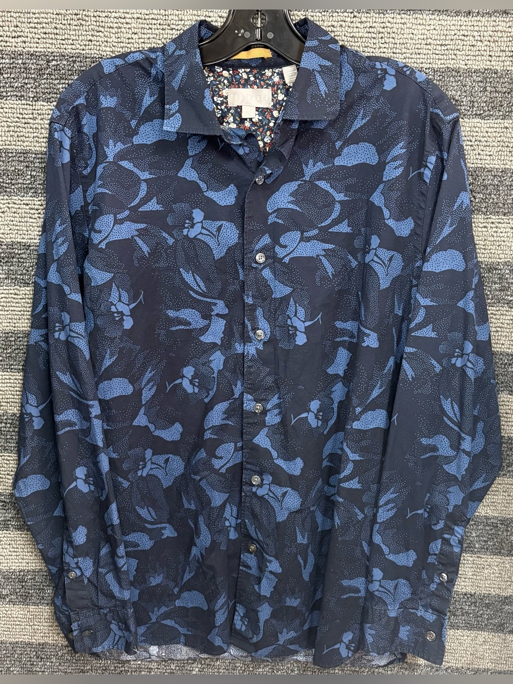 Ted Baker Navy Blue Floral Button-Up Dress Shirt Men’s Large EUC
